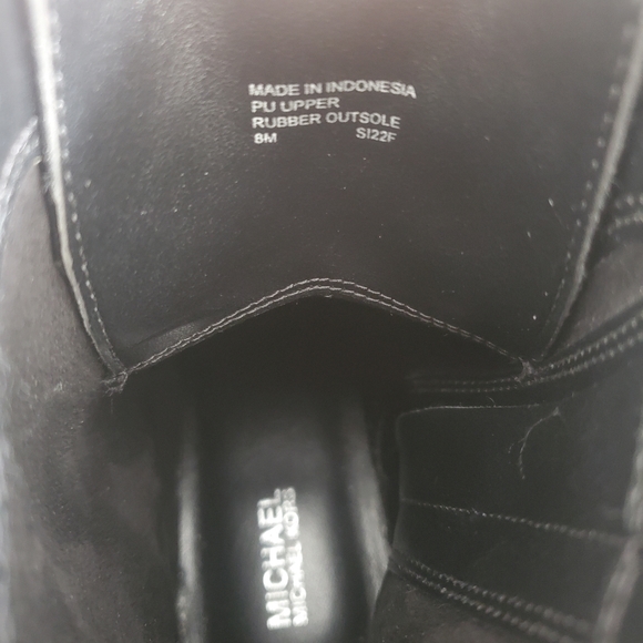 Michael Kors Tatum Logo Leather Ankle Boot 8 - Picture 6 of 7